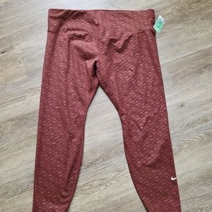 Nike Womens' Athletic Patterned Leggings